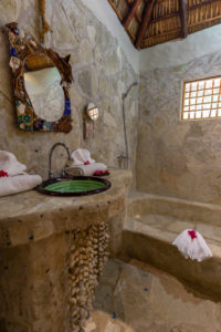 Amerika, Karibik, Große Antillen, Dominikanische Republik, Cabarete, Badezimmer im Natura Cabana Boutique Hotel & Spa, Amerika, Karibik, Große Antillen, Dominikanische Republik, Cabarete, Badezimmer im Natura Cabana Boutique Hotel & Spa,
